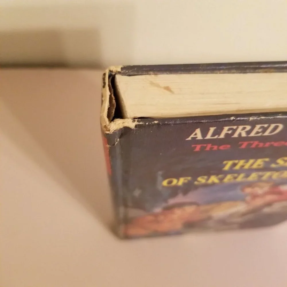 3 Investigators Mystery Series Alfred Hitchcock 1966 Secret of Skeleton Island B